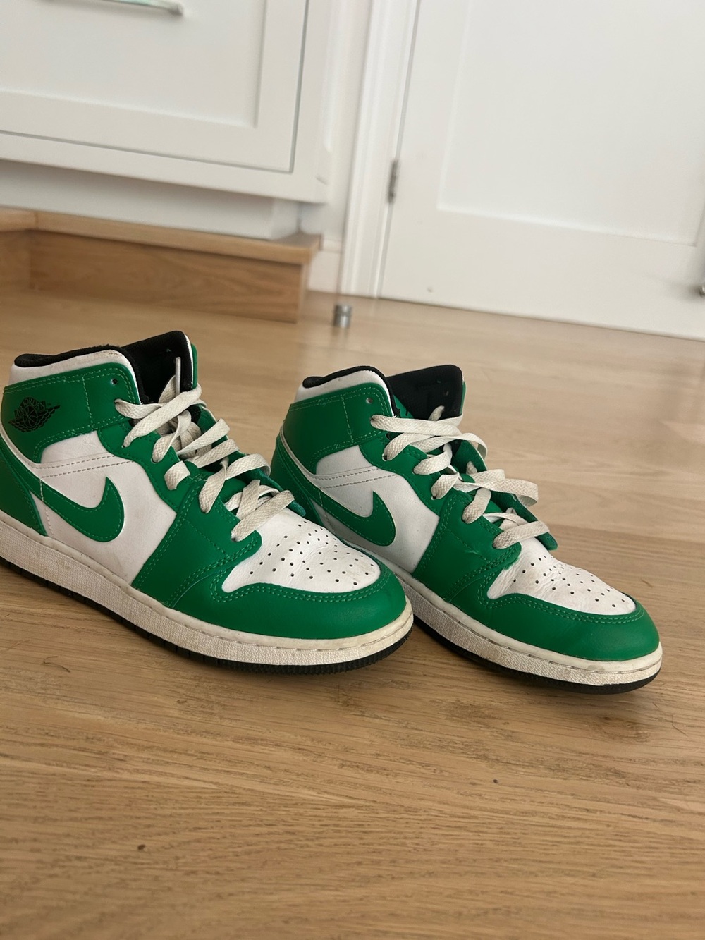 Jordan Green and White High-Top Sneakers - Men